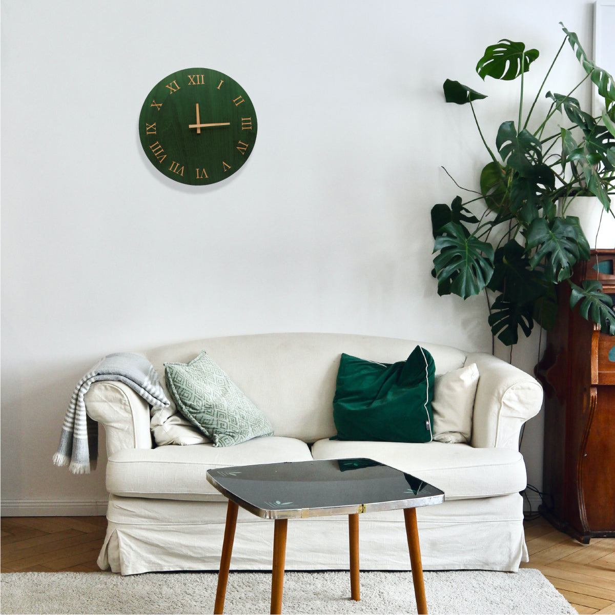 Grön Skogsstund wooden wall Clock